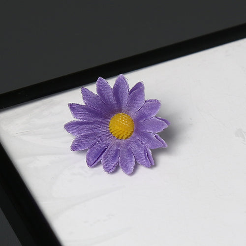Elegante Stoff Margeritenblume Brosche für dekorativen Gebrauch