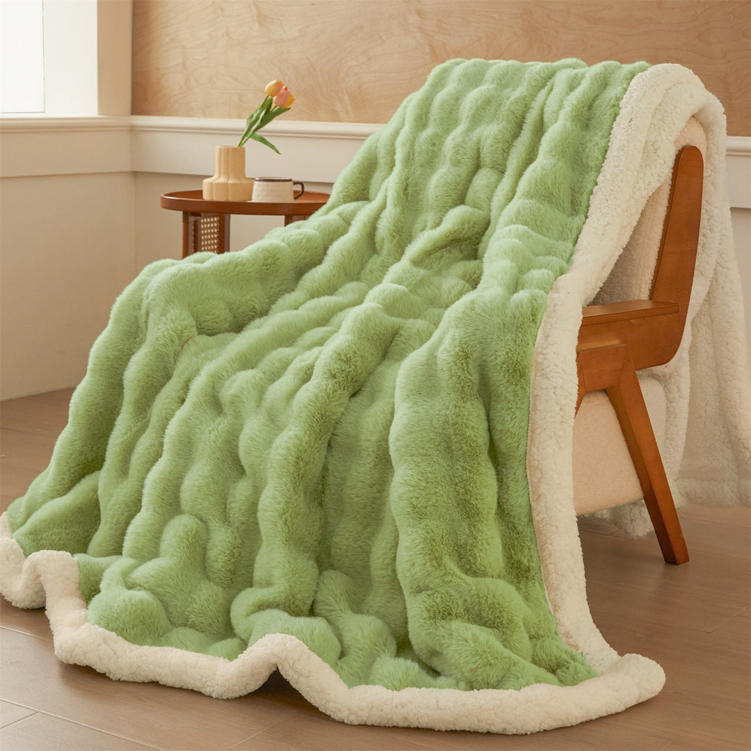 Luxuriöse strukturierte Fleece-Faux-Fur-Decke