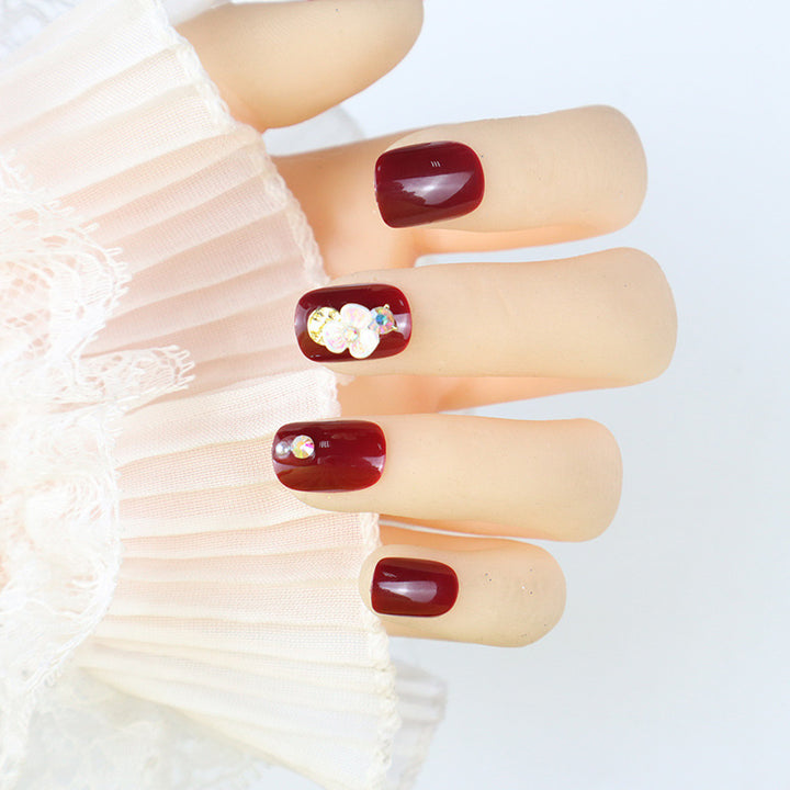 Elegantes Floral Press-On Nagelset