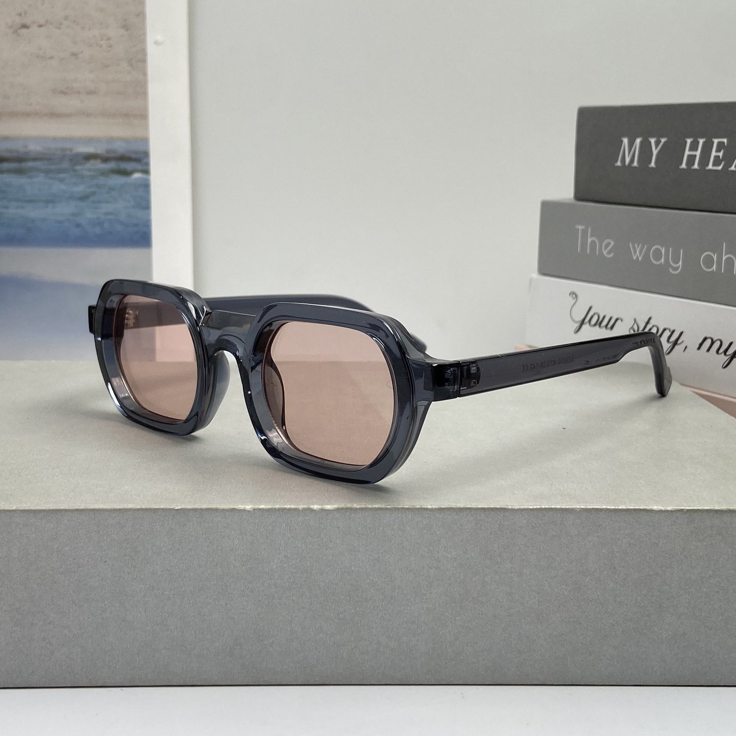 Damen modische Sonnenbrille im modernen Design mit breitem Rahmen Karnz