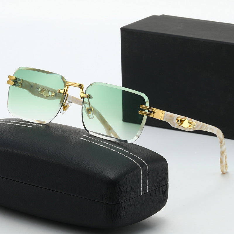 Damen stilvolle quadratische Korrektionsbrille Karnz