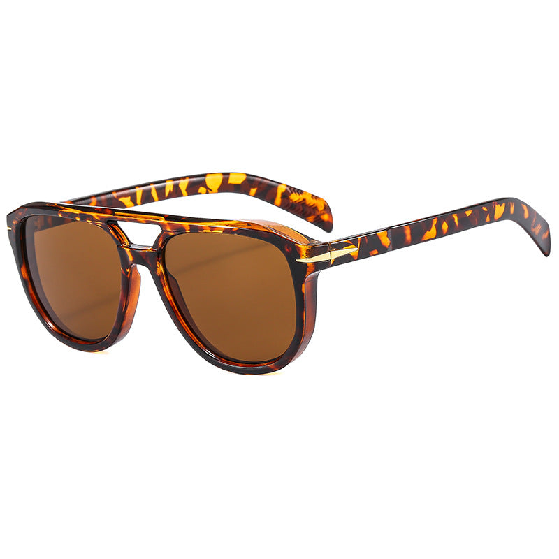 Damen Sonnenbrille mit markantem Rahmen und schützenden Gläsern Karnz