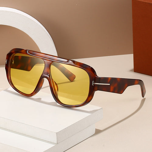 Damen sportliche Sonnenbrille mit stylischem Vollranddesign Karnz