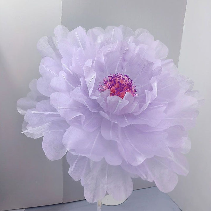 Dekorative Papierblumen-Skulptur