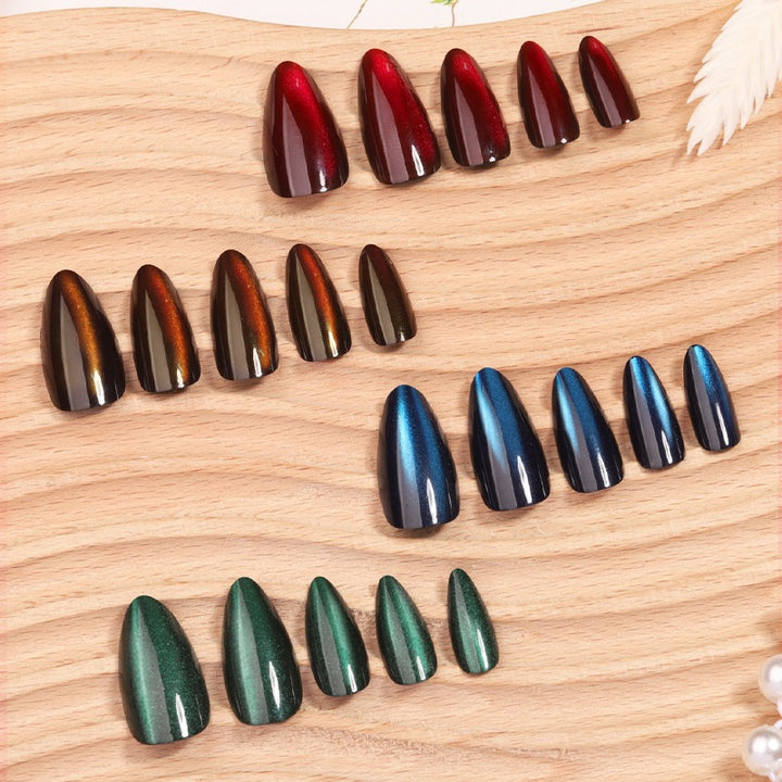 Nageldesignset mit glänzendem, seidigem Finish Karnz