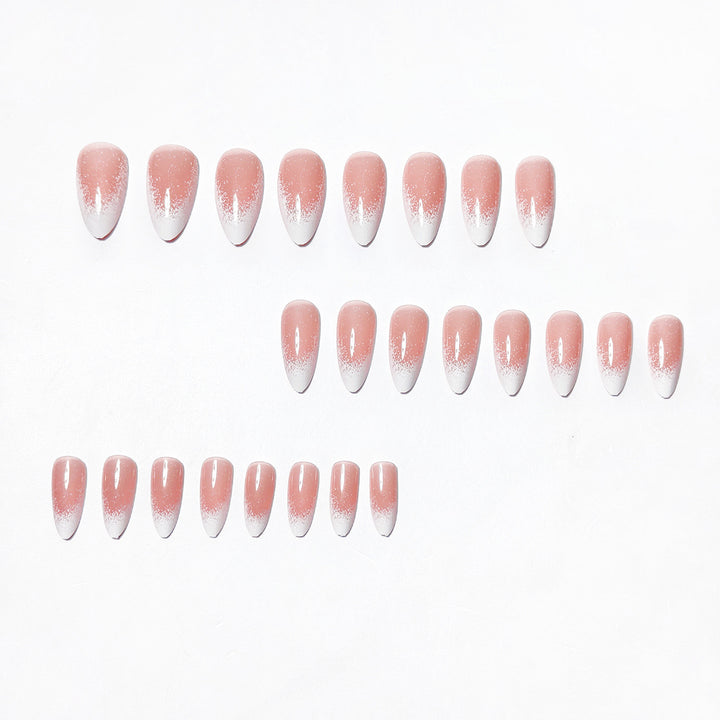 Kreative Kunstnägel mit Elegantem Glitzerdesign Karnz