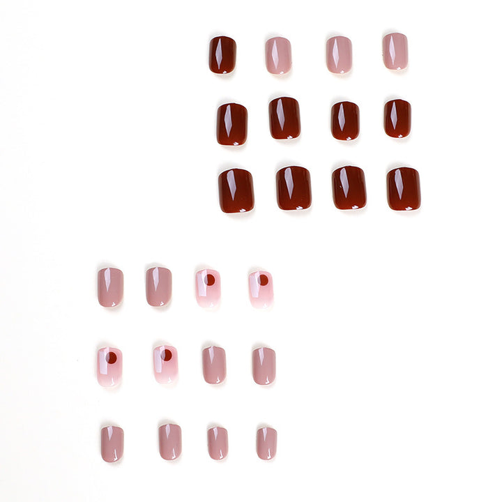 Kunstvolle Nagelkunst mit einzigartigen Design-Elementen Karnz