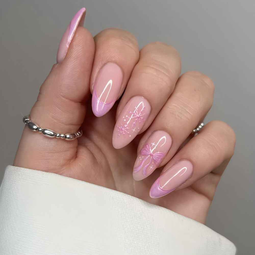 Elegantes Schmetterlingsdesign Press-On Nägel Karnz
