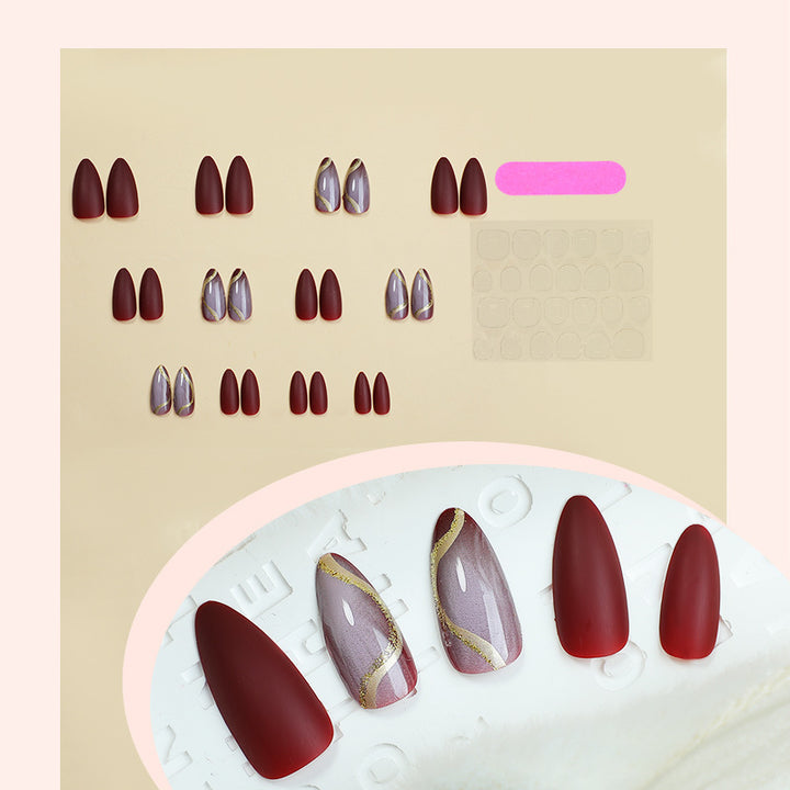 Elegantes Press-On-Nagelset mit künstlerischen floralen und glänzenden Designs Karnz