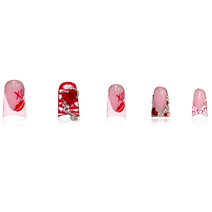 Romantisches Herz-Themen Press-On Nagelkunst Set Karnz