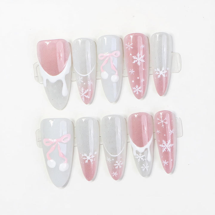 Künstlerisches Press-On Nagelkunst-Set mit saisonaler Dekoration Karnz