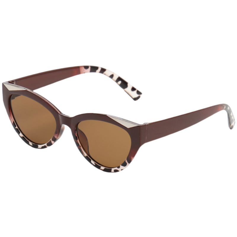 Damen elegante Cat-Eye Sonnenbrille mit luxuriösem Details Karnz