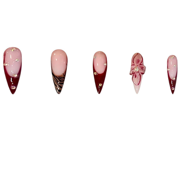 Künstlerische Florale Stiletto Press-On Nagelkunst Karnz