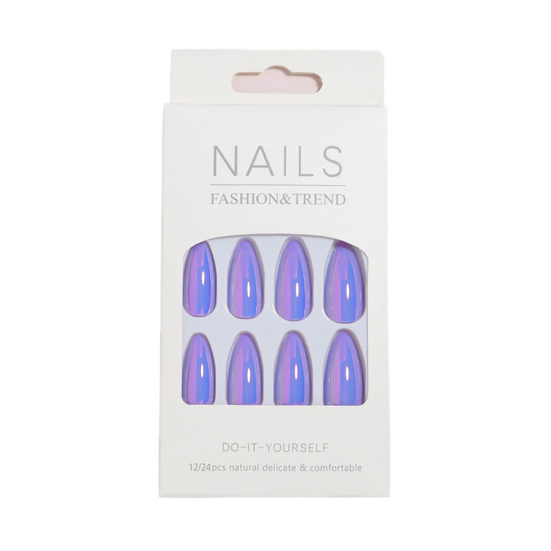 Glänzende Press-On Nägel Set mit schillerndem Finish Karnz