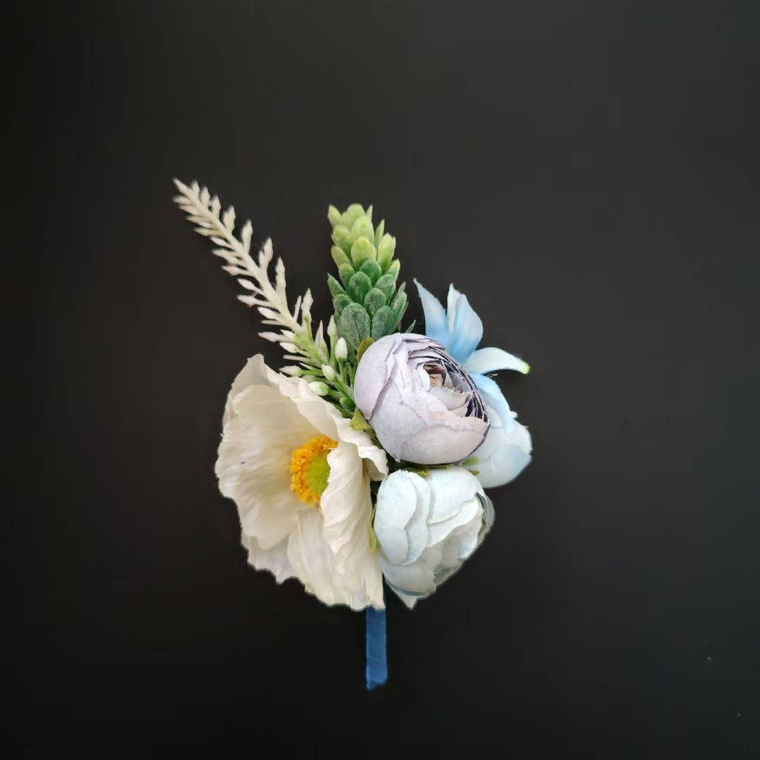 Elegante florale Ansteckblume