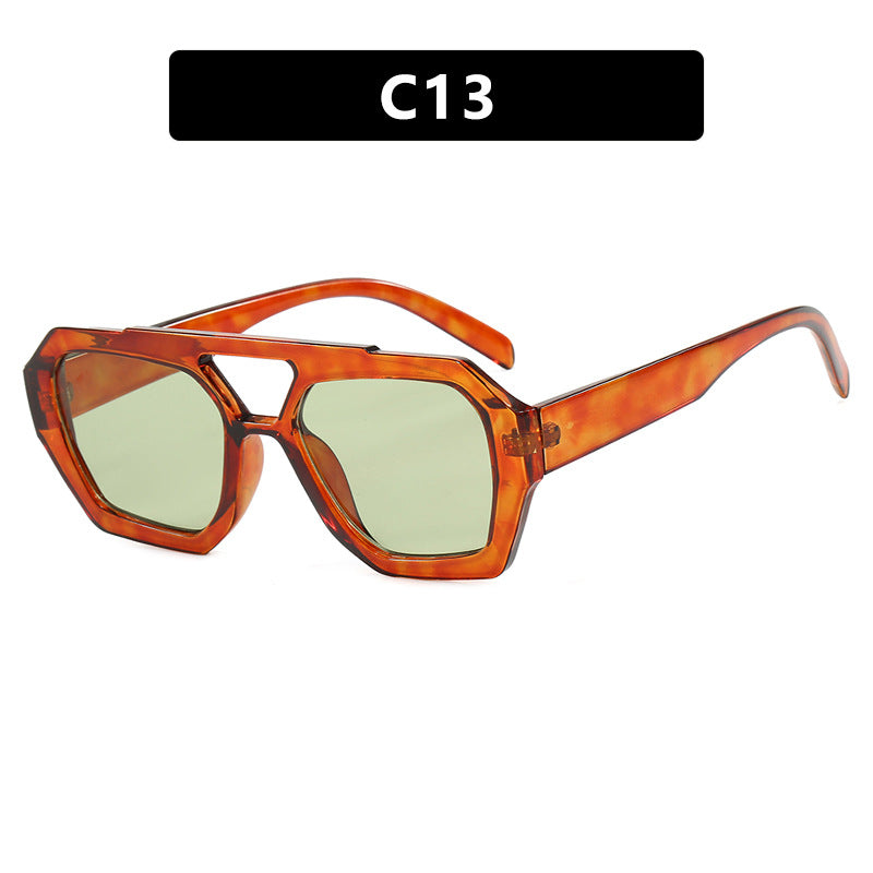 Damen stilvolle Sonnenbrille im markanten Achtkant-Design Karnz