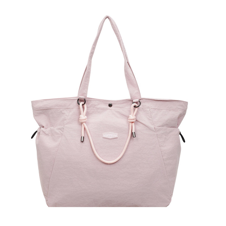 Geräumige lässige Tote