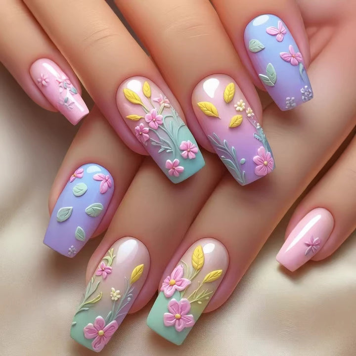 Kunstnagel Set mit floralen 3D-Verzierungen Karnz