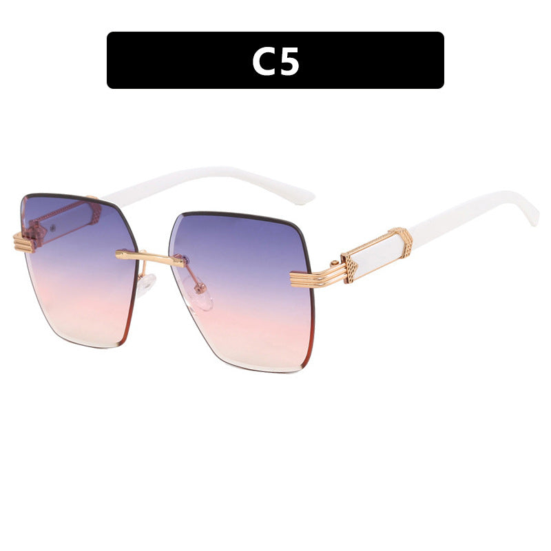 Damen modische quadratische Sonnenbrille mit glamourösen Akzenten und UV-Schutz Karnz