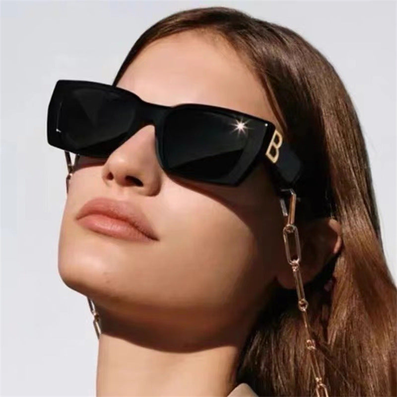 Damen trendige Sonnenbrille mit markantem Design Karnz