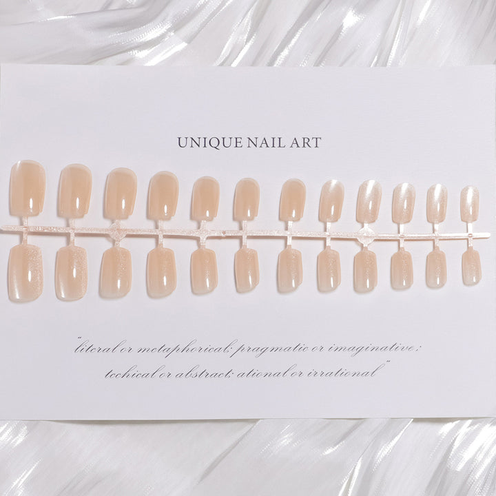 Einzigartiges Press-On Nageldesign Set Karnz