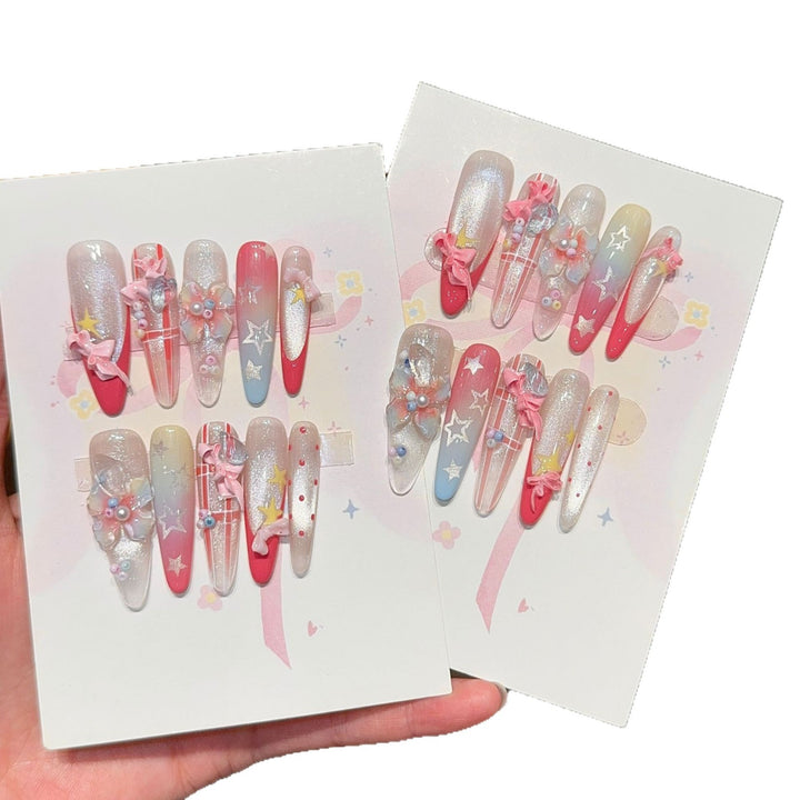 Künstliche Nagelspitzen mit Verspieltem Design Karnz