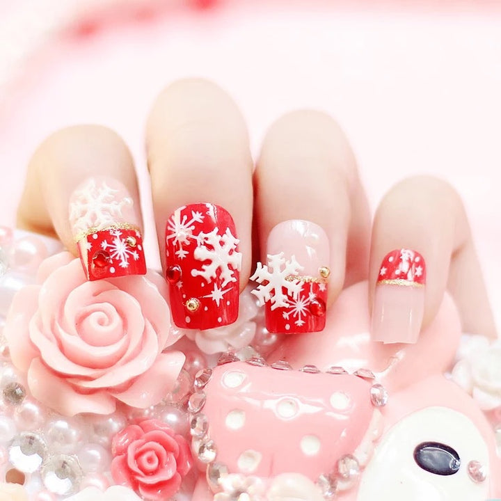 Glamouröse mit Strass verziert Press-On Nagelspitzen