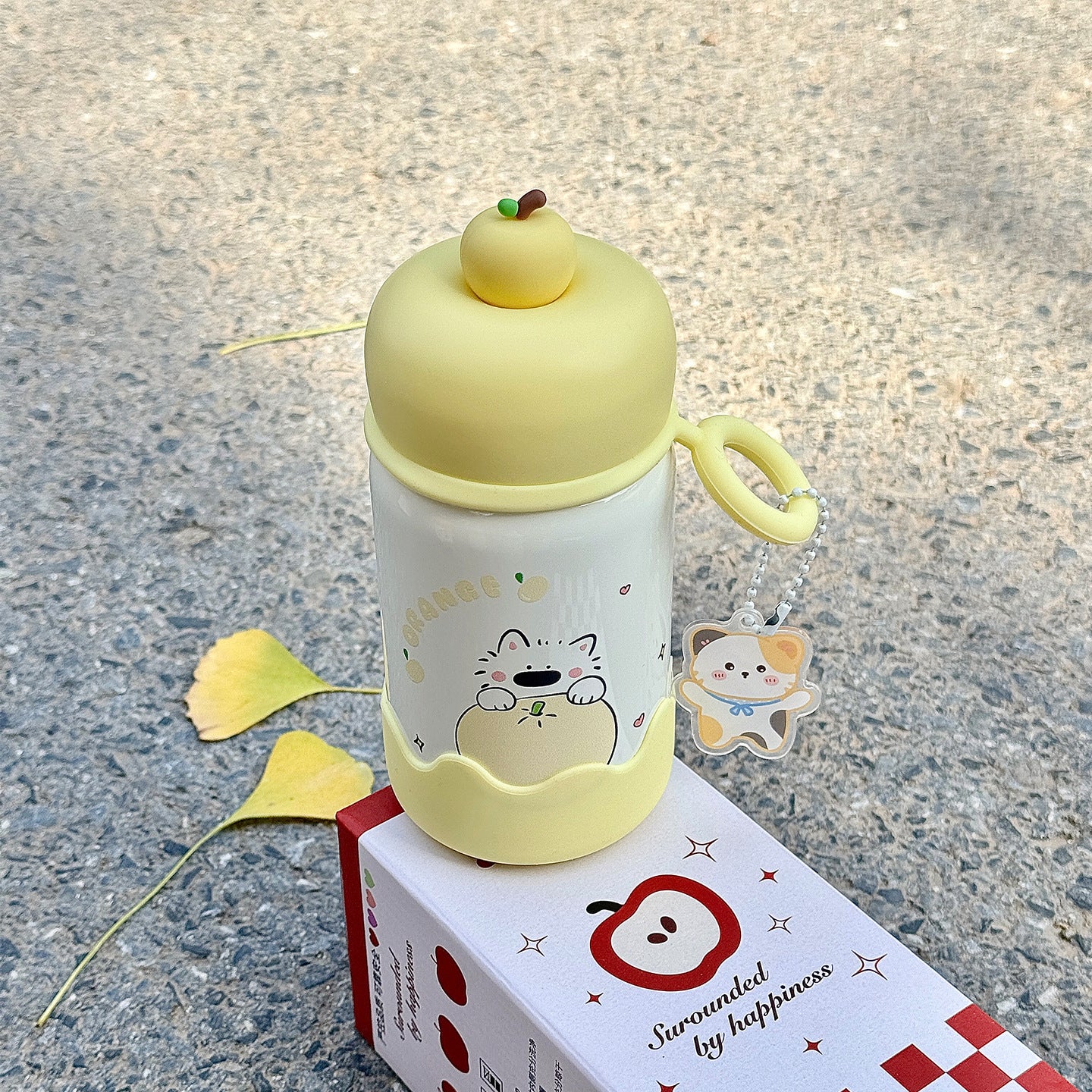 Damen Trinkflasche mit interaktivem Fruchtdeckel Karnz