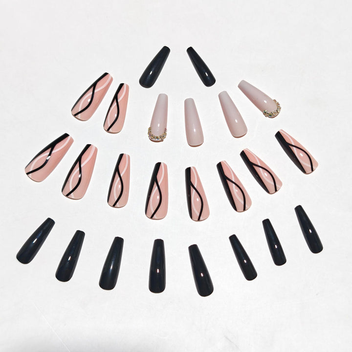 Elegante Stiletto-Nagelkunstverlängerungen Karnz