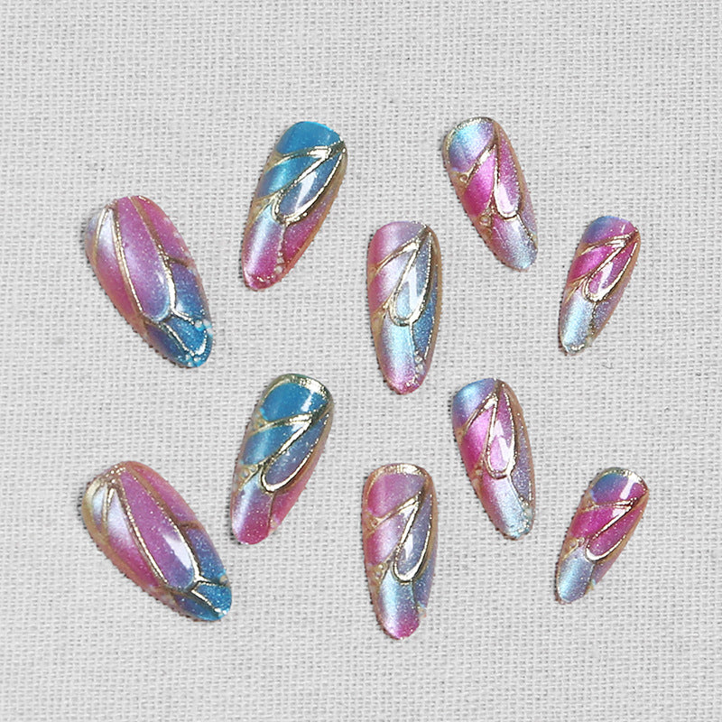 Kunstnägel im eleganten Design mit floralem Aquarell-Motiv Karnz