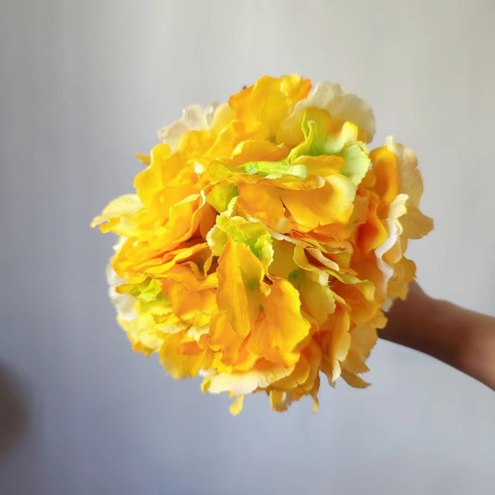 Lebensecht Hortensienbouquet