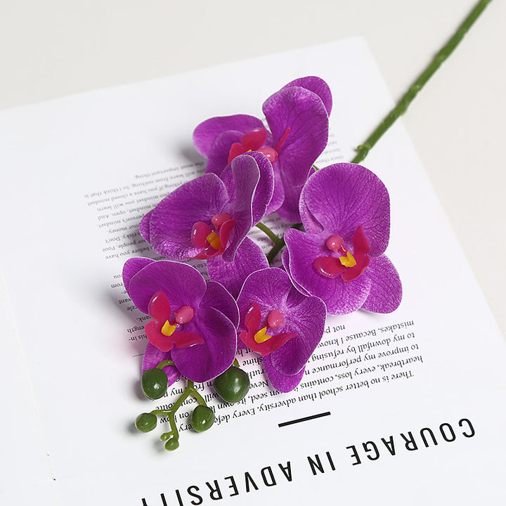 Realistische Orchideenblütenstängel