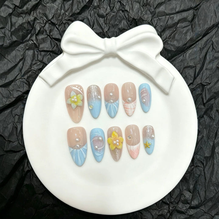 Floral Decorative Press-On Nail Art Set mit eleganten Schmuckakzenten