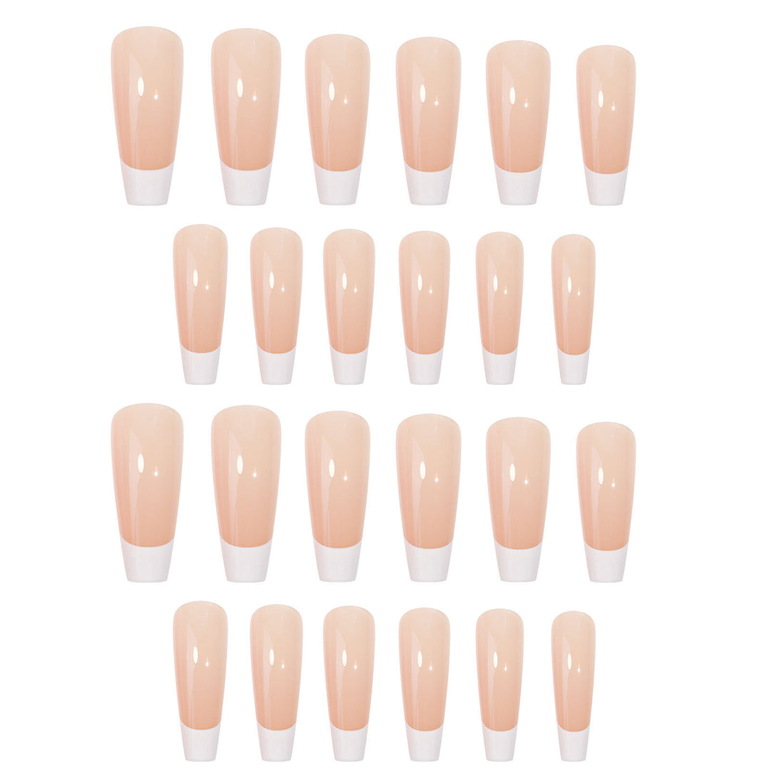 Kunstnagelset mit elegantem French-Design und Hochglanz-Finish Karnz