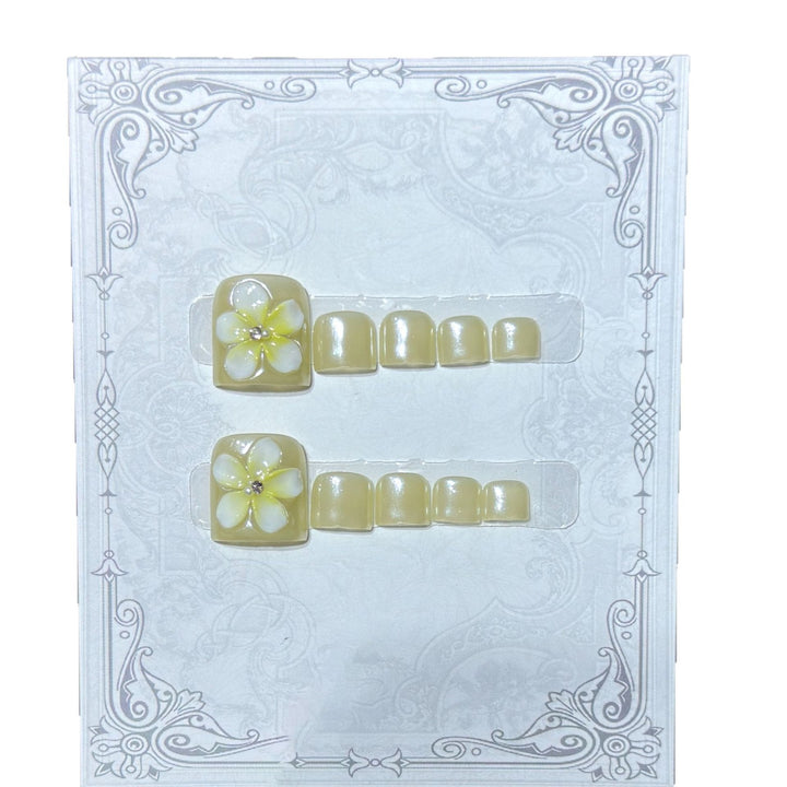 Floral-Inspirierte Press-On Nagel Set Karnz