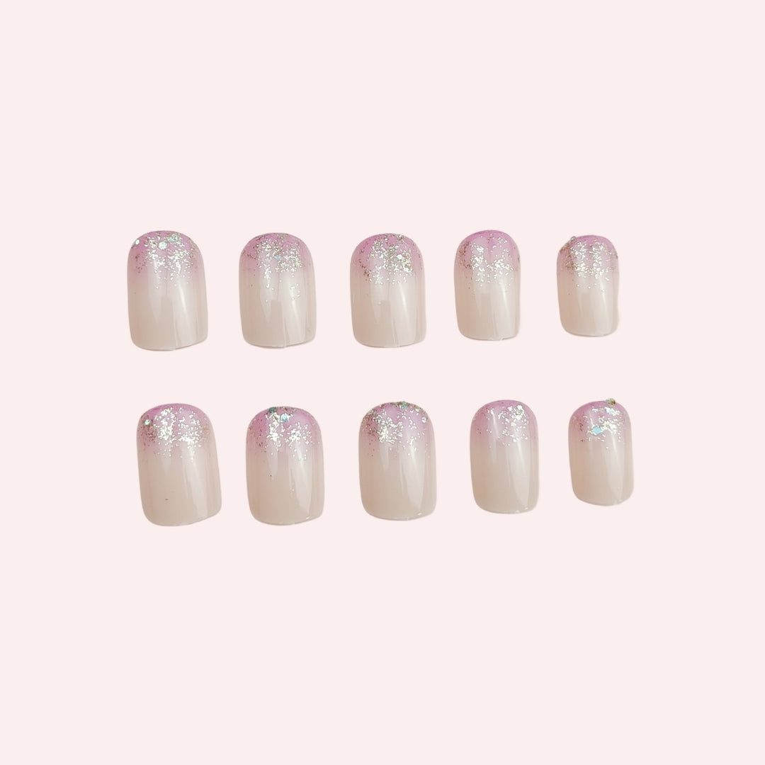 Elegante Glitter Ombre Nagelkunst Verbesserungen Karnz