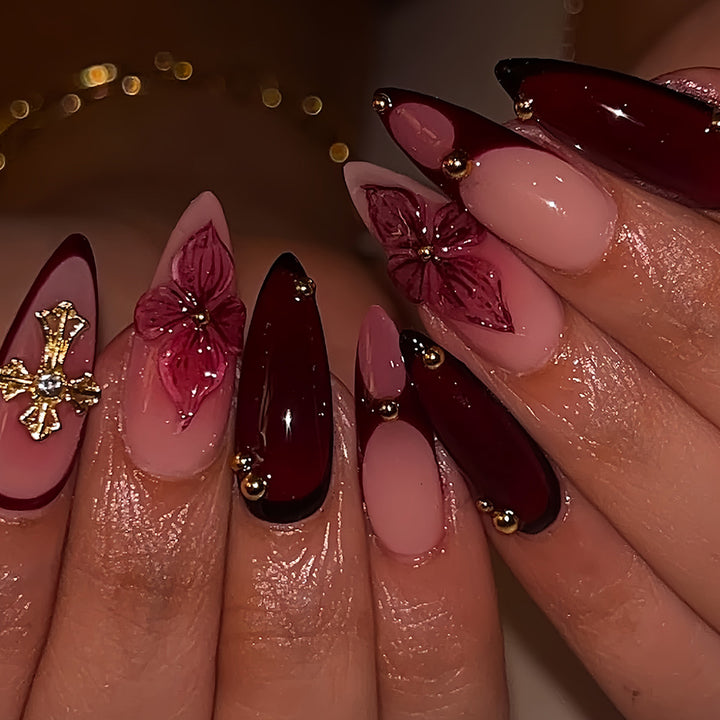Premium Künstlerische Florale Stiletto Press-On Nägel Karnz