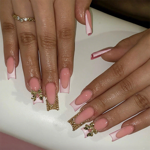 Dekoratives Press-On Nail Art Set mit elegantem Bogen und Edelstein-Akzenten Karnz