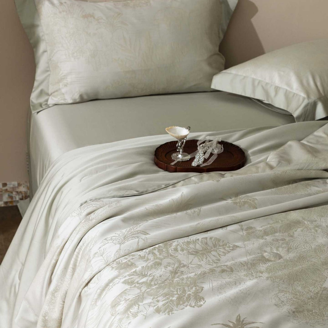 Premium Baumwollsatin-Bettwäsche-Set mit feinem Toile-Motiv und Saumverzierung