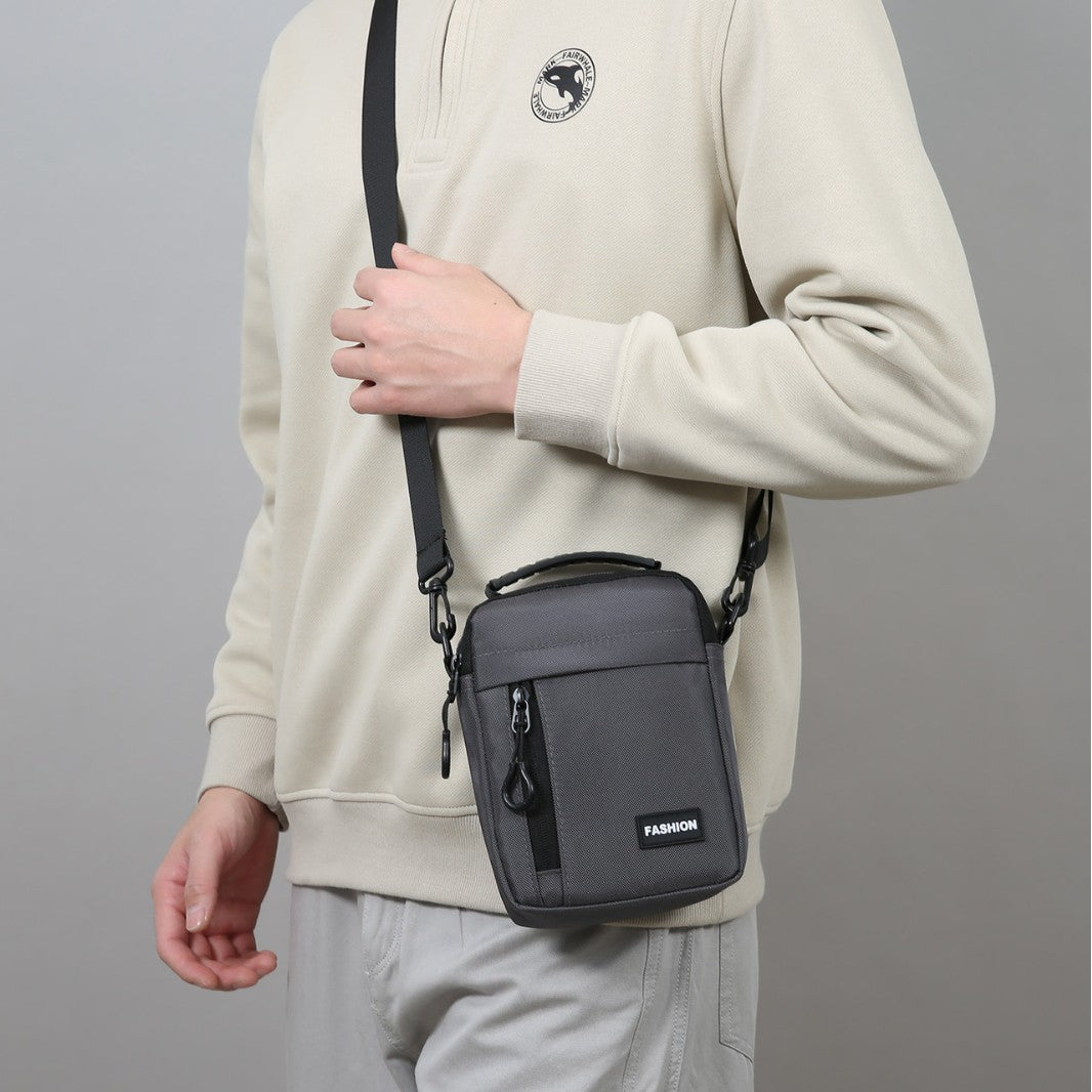 Vielseitige kompakte Crossbody-Tasche