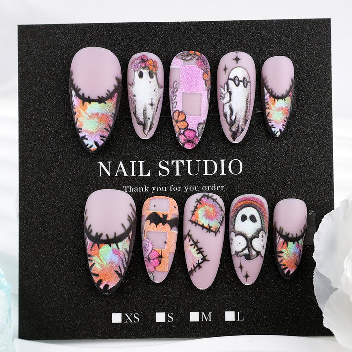 Kunstnagelset mit kreativen Geister- und Halloweenmotiven Karnz