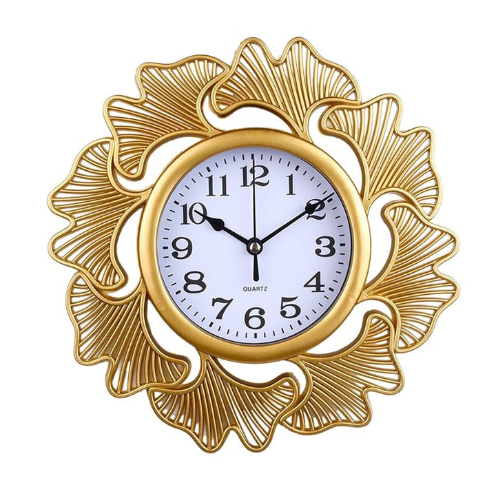 Elegante Wanduhr mit Kunstvollem Design Karnz