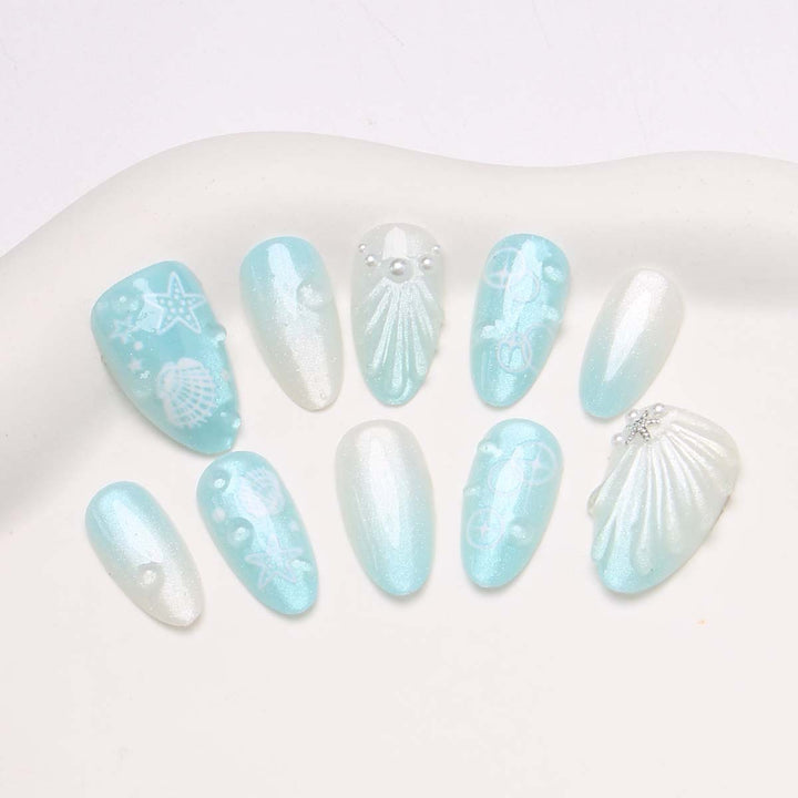 Künstlerisches vom Ozean inspiriertes Press-On Nail Set Karnz
