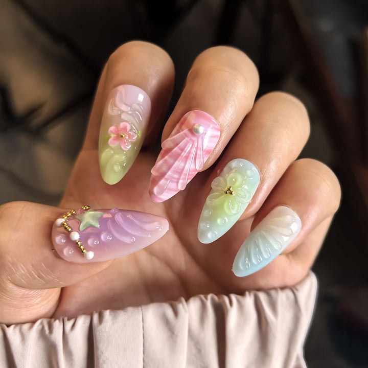 Künstlerisch Natur-inspiriertes Press-On Nagelset Karnz