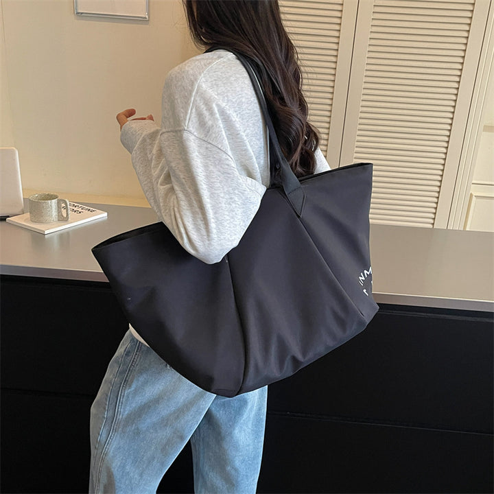 Geräumige Utility-Tasche