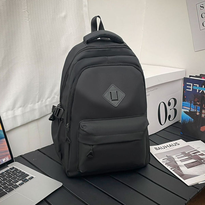 Vielseitiger Urban Laptop Rucksack Karnz