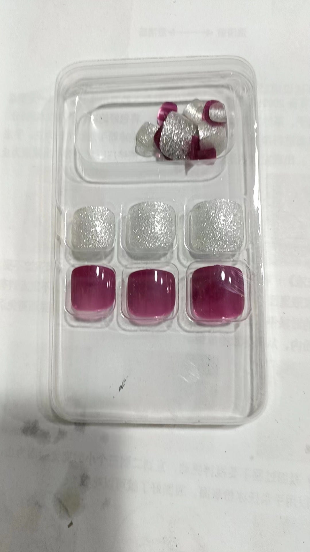 Premium Press-On Nail Set mit Glitzer und Edelstein-Accessoires Karnz