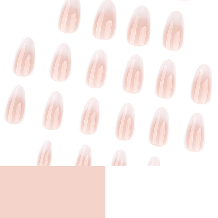 Kunstvolle Stiletto-Nägel mit elegantem Farbverlauf und Hochglanz Karnz