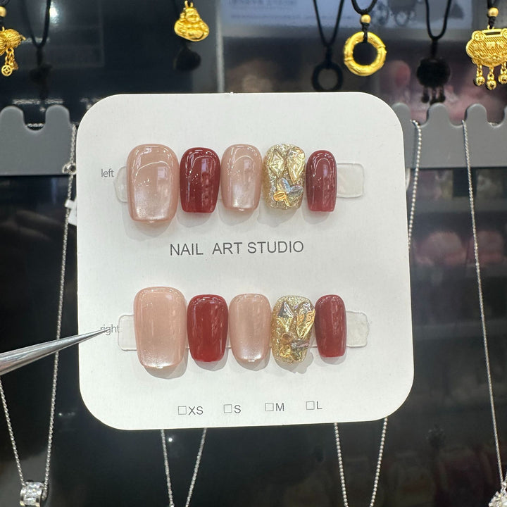 Glamorous Press-On Nail Set Karnz