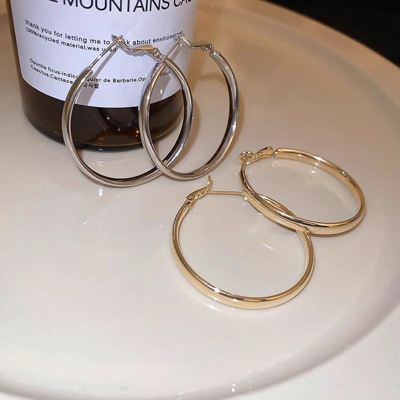 Elegante und Minimalistische Creolen Aus Hochwertigem Edelstahl Karnz